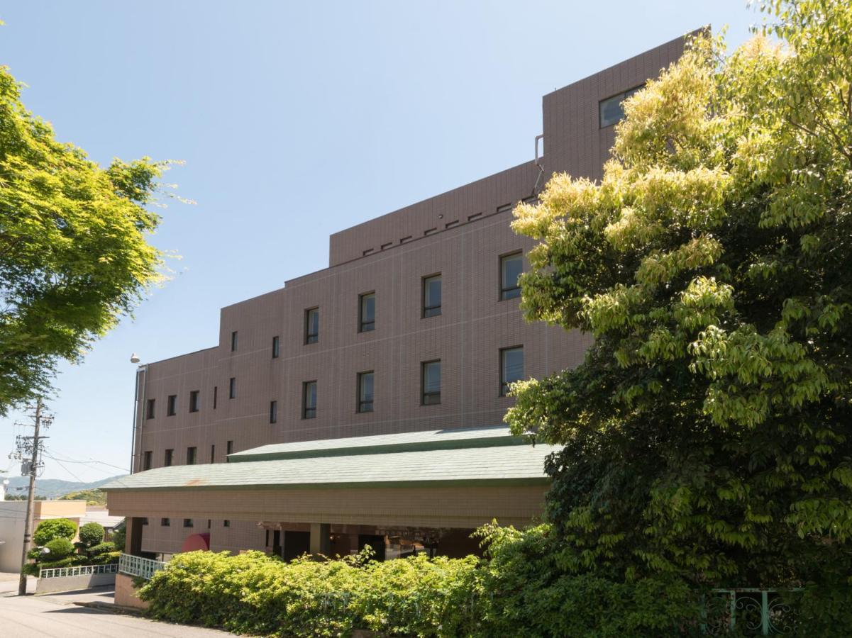 Tabist Katahara Resort Gamagōri Exterior photo