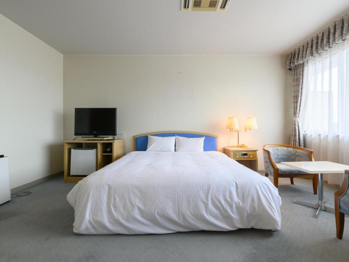 Tabist Katahara Resort Gamagōri Exterior photo